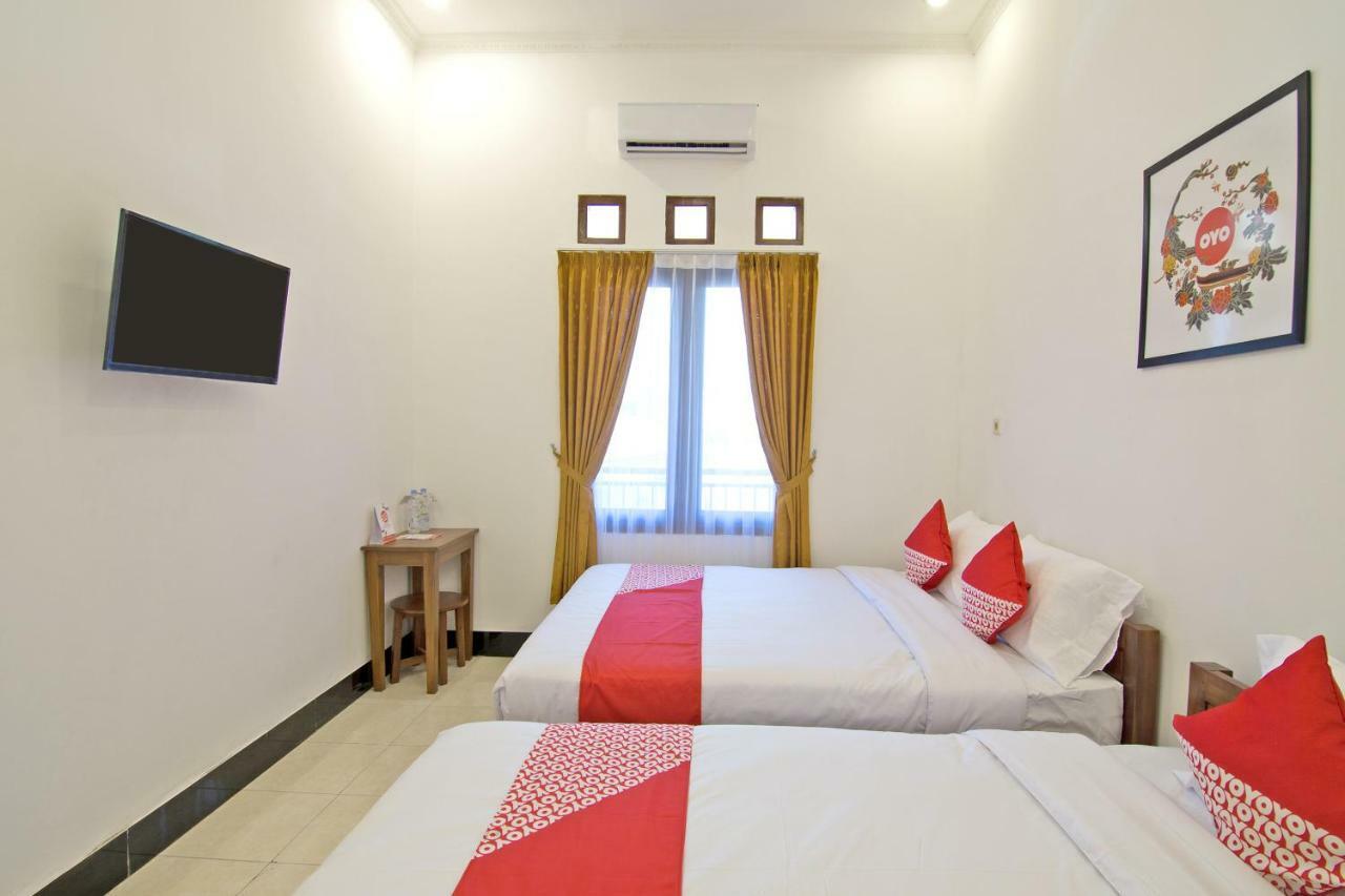 Oyo 931 Dara Dewi Homestay Yogyakarta Exterior foto